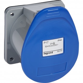 Встраиваемая прямая розетка LEGRAND P17 Tempra Pro с уменьшенным фланцем IP 44 200/250 В 32 A 2К+З