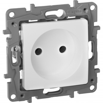 Розетка LEGRAND 2К немецкий стандарт 16 А 250 В Etika белый Розетка LEGRAND 2К немецкий стандарт 16 А 250 В Etika белый