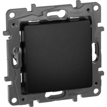 Выключатель LEGRAND Etika Plus без фиксации (кнопка) с Н.О./Н.З. контактом 6 A 250 В антрацит Выключатель LEGRAND Etika Plus без фиксации (кнопка) с Н.О./Н.З. контактом 6 A 250 В антрацит