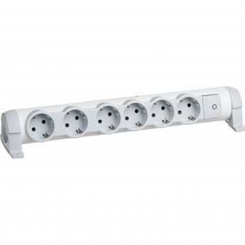 Многорозеточный блок LEGRAND 'Комфорт' 6 x 2К+З поставляется без кабеля белый