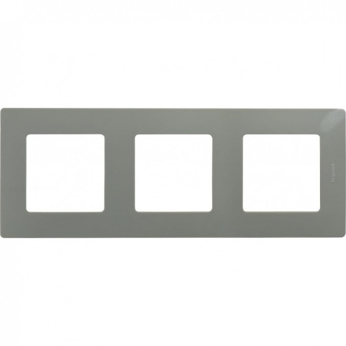 Рамка LEGRAND Etika 3 поста светлая галька 672523
