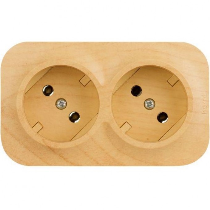 Розетка LEGRAND ОП QUTEO 16А IP20 250В дерево 782281